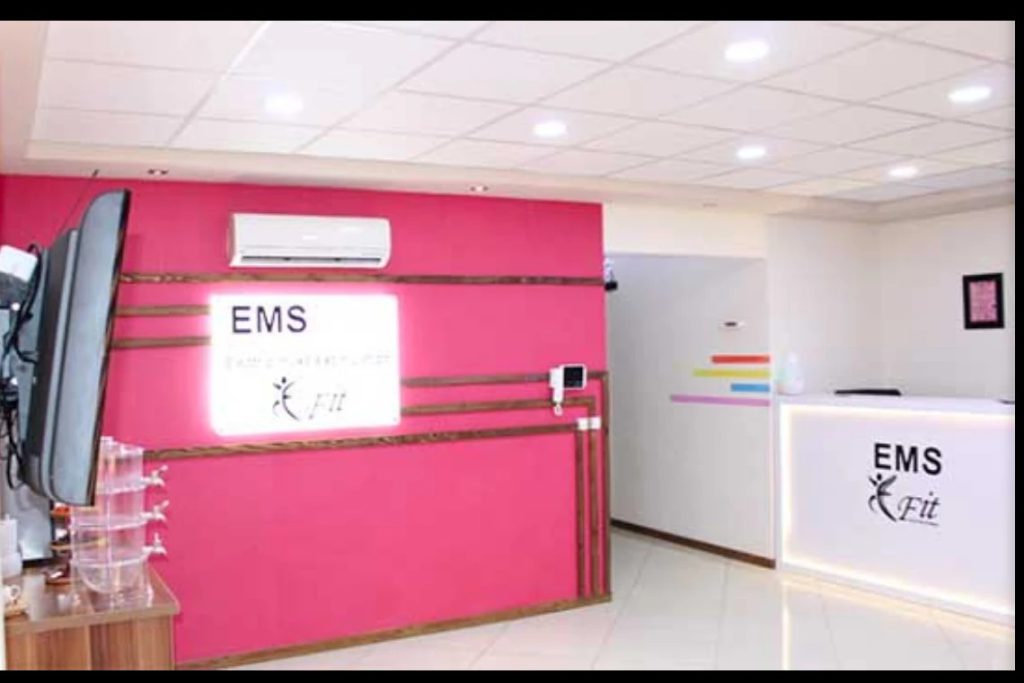 ایکس بادی نیاوران