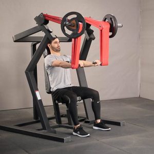 با دنبال کردن مراحل آموزش پرس سینه دستگاه موازی نشسته، می‌توانید فرم خود را بهبود بخشید 