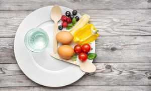 استراتژیهایی برای شکست استاپ وزنی در رژیم فستینگ.
