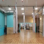 استودیو یوگا فلو