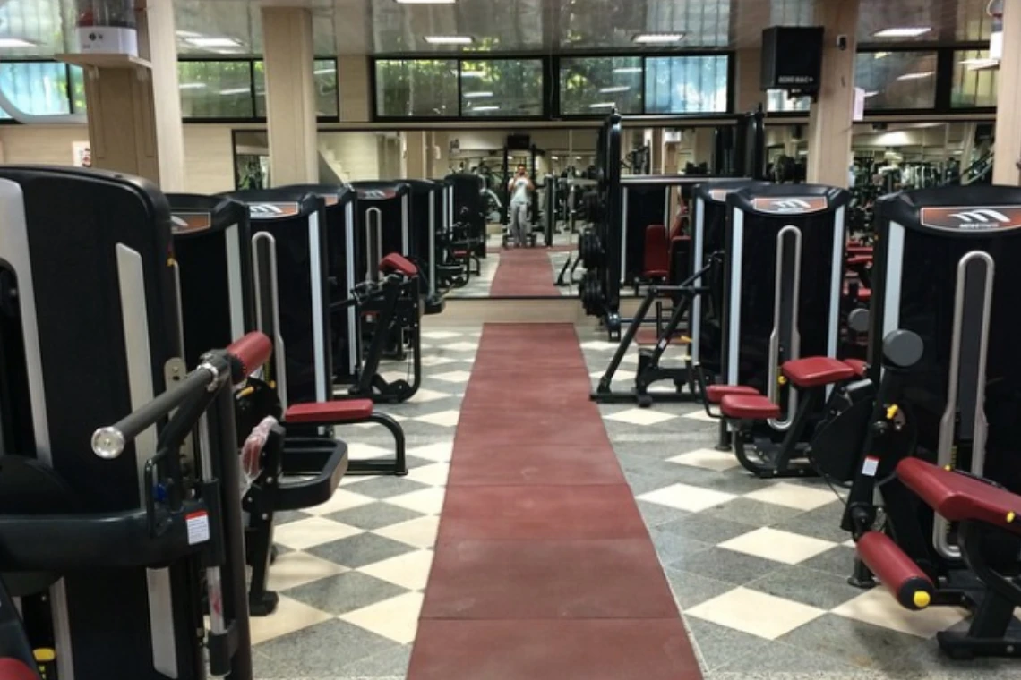 باشگاه رکورد لواسان (Record Gym)