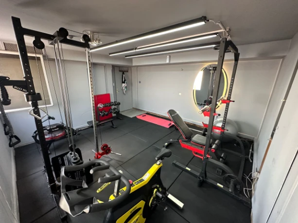 باشگاه وی آی پی جیم