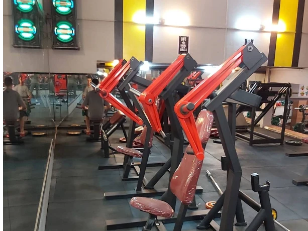 باشگاه پرورش اندام آس