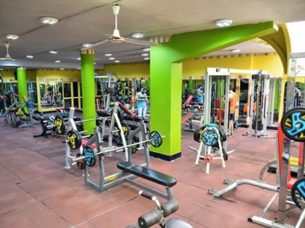 مجموعه ورزشی کاپ زعفرانیه