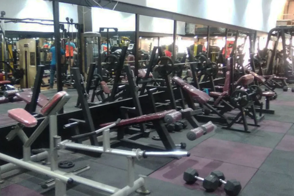 باشگاه بدنسازی کهن دل