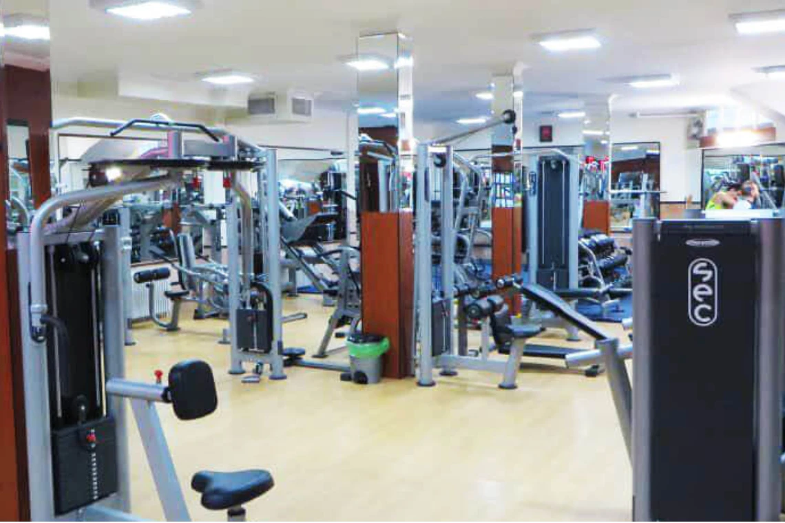 باشگاه بدنسازی تلاشگران