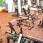 باشگاه بدنسازی برنا