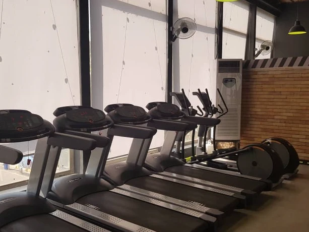 بدنسازی پارس پایتخت