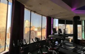 باشگاه بدنسازی ۲۴