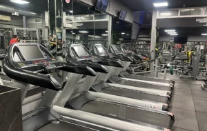 باشگاه بدنسازی سالار