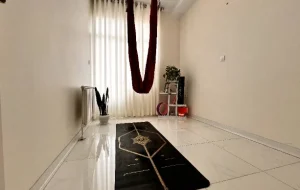 زری یوگا