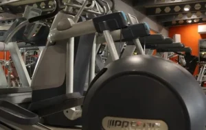 باشگاه بدنسازی بارمان (baarmaan gym)