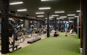 مجموعه ورزشی نیو لایف