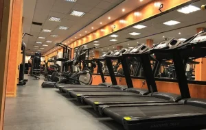 باشگاه بدنسازی پرندیس