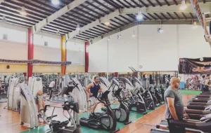 باشگاه بدنسازی اسکات